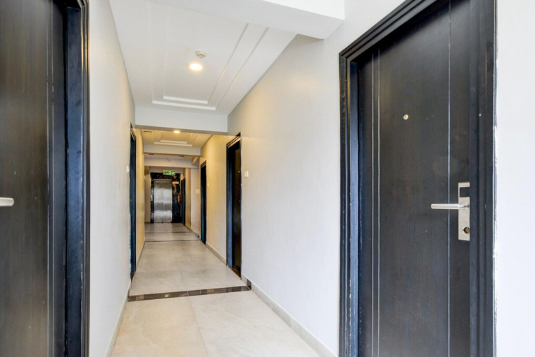 Interior 2, Deluxe With Twin Bed Super Townhouse, Hyderabad