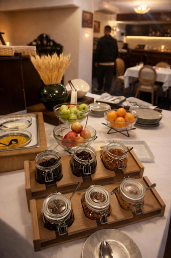 Food & Drinks 4, Hotel Classic Inn, Brasov