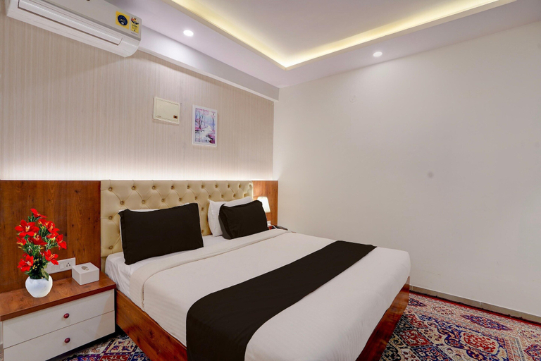 Room 5, Premium Palette Hotel and Resort, Bangalore