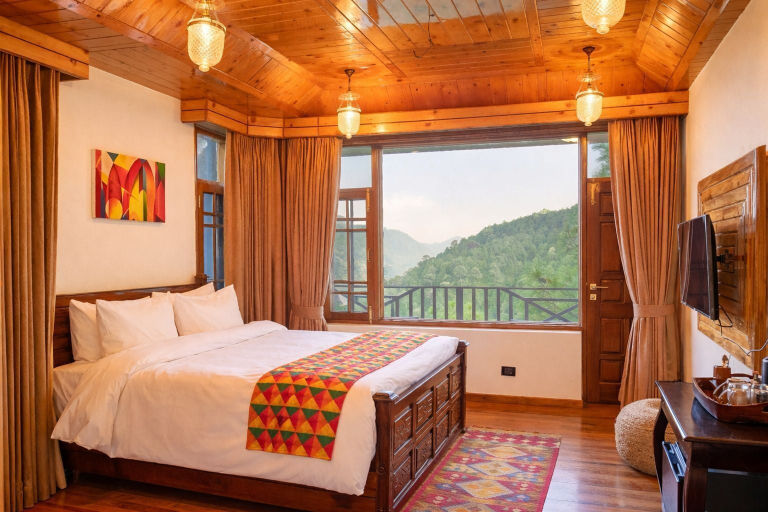 Bedroom 4, Chillaru Resort, Solan