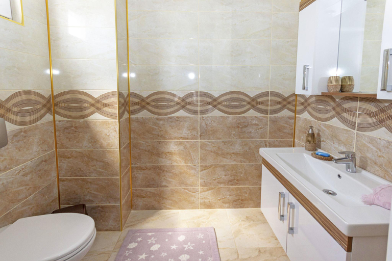 Bathroom 4, Paradise Town Villa Beltania, Serik
