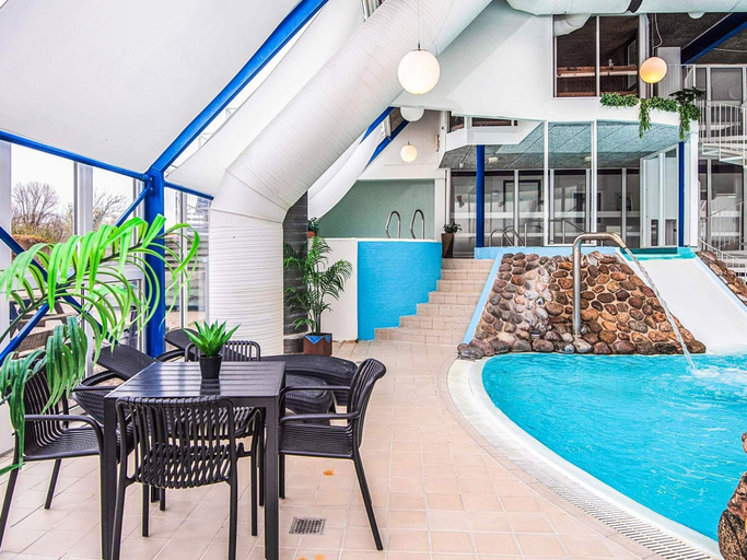 Pool 2, Hejlsminde Gem With Sea Views, Kolding