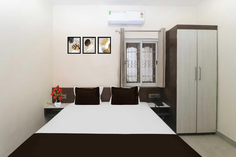 Room 3, Townhouse Birsa Railway Stadium Ranchi, Ranchi