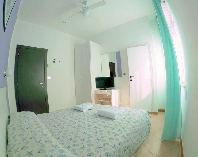 Bedroom 3, San Remo, Rimini