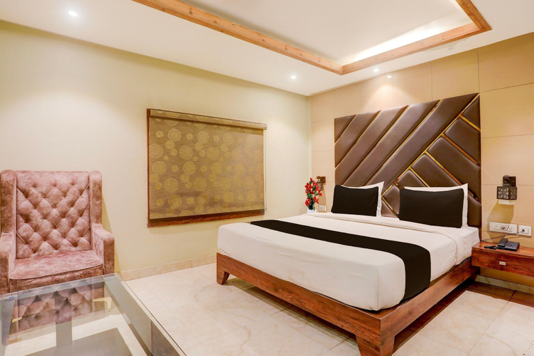 Room 5, Deluxe the Golden Crown Hotel, Patna