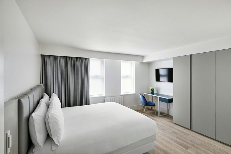 Bedroom 2, COMO Metropolitan London, London
