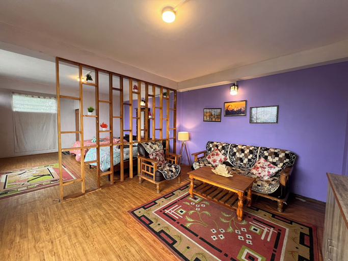 Room 5, Grand Casa, Darjiling