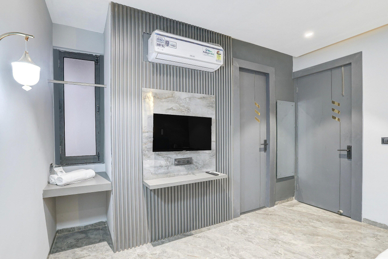 Room 1, Deluxe Haridwar Aagman, Hardwar