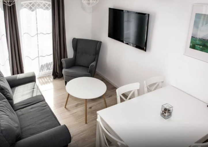 Living room 4, Comfortable house with a terrace, sauna, jacuzzi, Gryfice