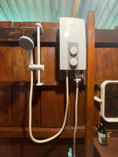 Bathroom 3, Easy Tiger Bungalows, Sihanoukville