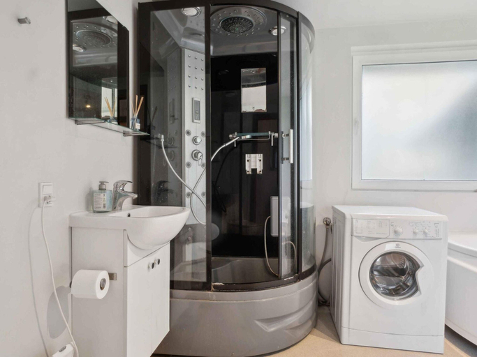 Bathroom 3, 4 Star Holiday Home in Ronde, Syddjurs