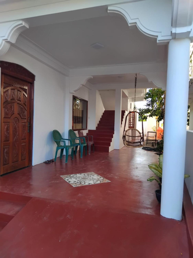 Others 4, Blue Moon Rest Inn, Trincomalee Town and Gravets