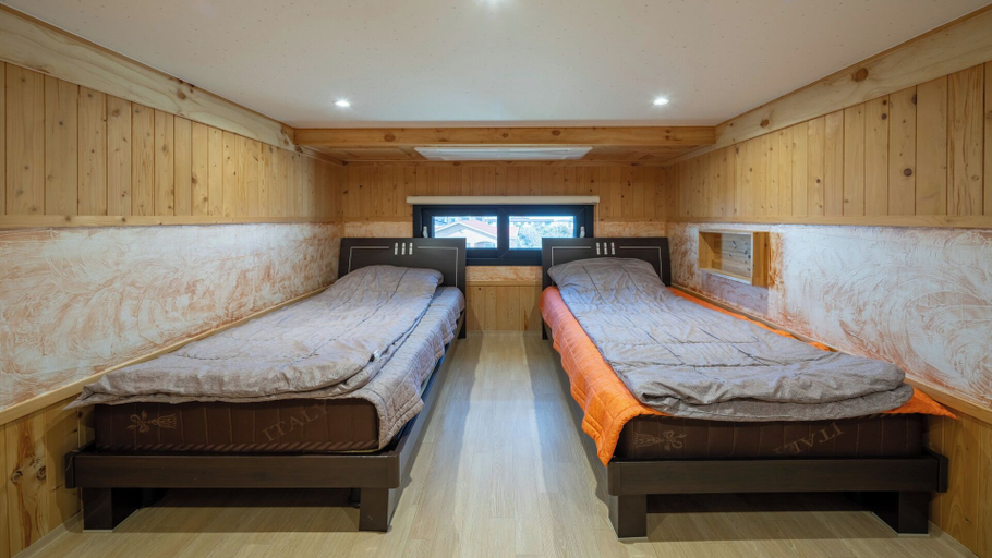 Bedroom 2, Diorem Pension, Jeju