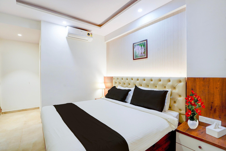 Room 5, Premium Palette Hotel and Resort, Bangalore