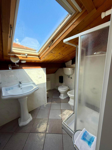 Bathroom 3, IL PALAZZO - Luxury Home & Event, Cosenza