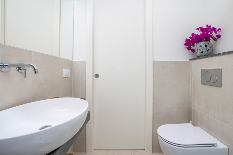Bathroom 3, La Vecchia Stazione Aci Castello, Catania