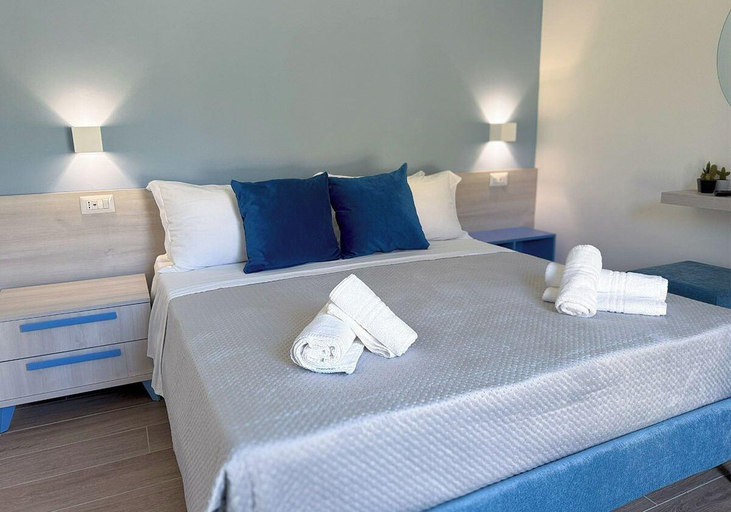 Bedroom 2, Villa Fiore, Salerno