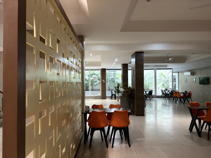 Food & Drinks 5, Perch Service Apartment DLF Cyber City, Gurgaon
