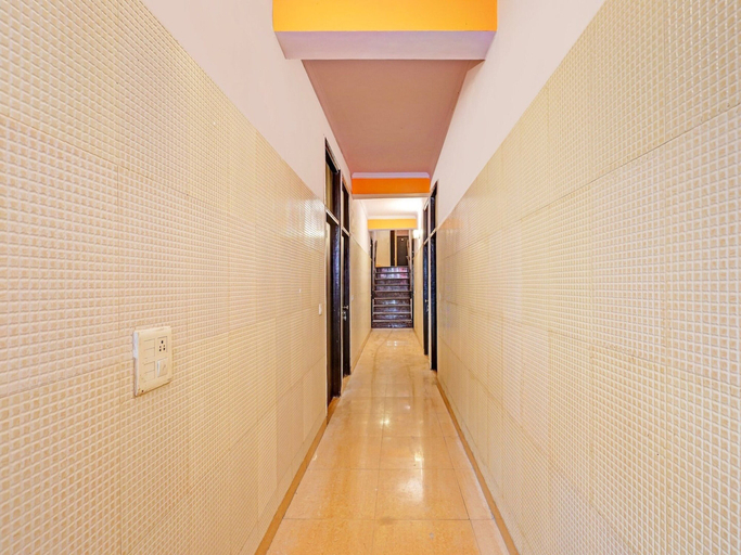 Interior 3, Deluxe Hotel Dhruv, Rewari