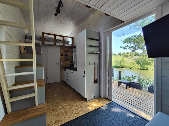 Living room 2, Tiny House by the Pond: Terrace, Barbecue, Outdoor Fireplace, Bautzen