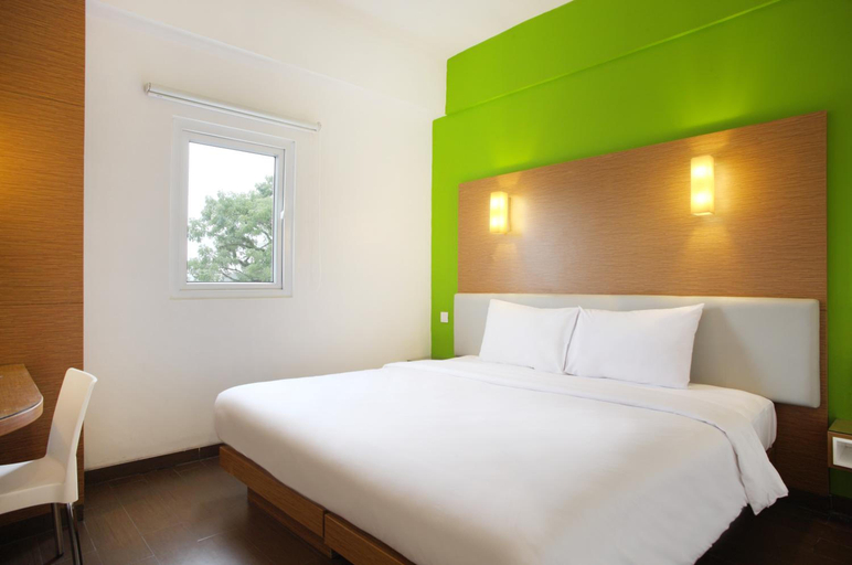 Bedroom 3, Amaris Hotel Malang, Malang