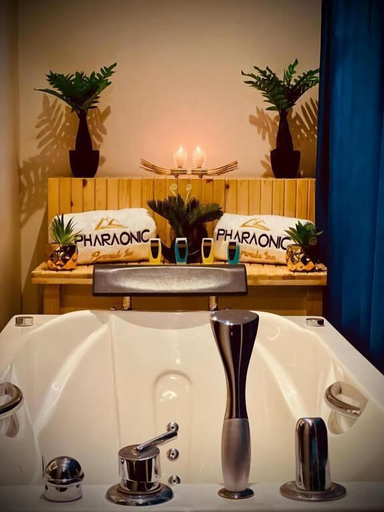 Bathroom 3, Pharaonic Pyramids Inn , Al-Ahram