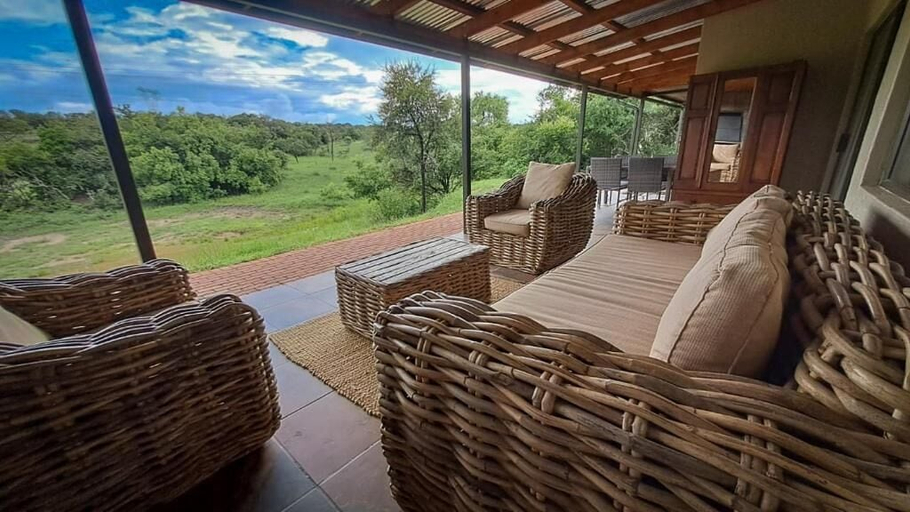 Terrace/patio 2, Casa de la Presa 5, Capricorn