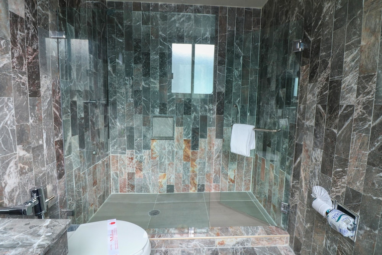 Bathroom 4, Mallorca Hotel, Mexico City