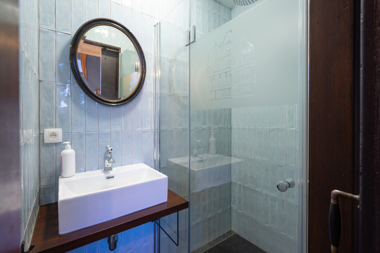 Bathroom 5, Elegant Castle for 19 Guests, Luxembourg