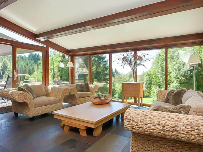 Living room 2, Luxury Ardennes Villa with Pool and Sauna, Liège