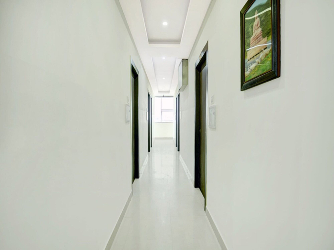 Interior 5, Super Collection O Rajeev Nagar, Patna