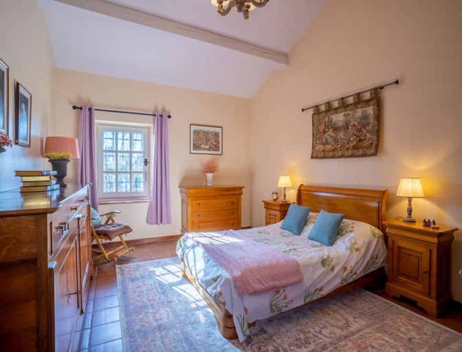 Room 2, 7-bedroom Tarn Villa With Spa, Tarn