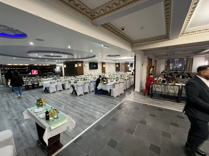Food & Drinks 5, White Rose Hotel & Restaurant - Leeds, Leeds