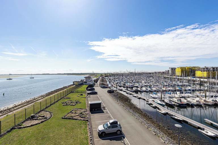 View from property 4, Penthouse With Beach View, Tholen