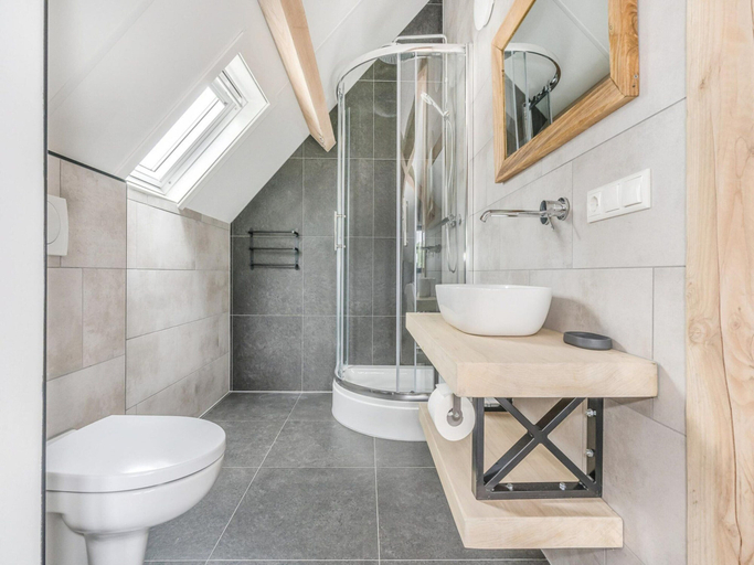 Bathroom 5, Luxury Country Retreat With a Pond, Baarle-Nassau