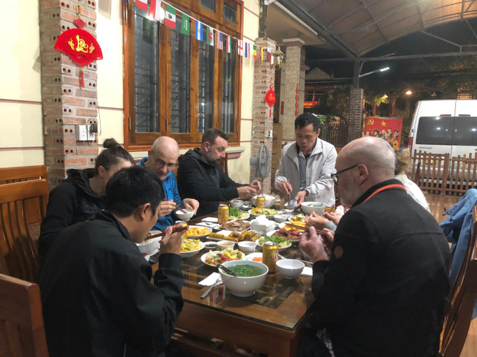 Food & Drinks 5, Gia Bao Homestay, Cao Bằng
