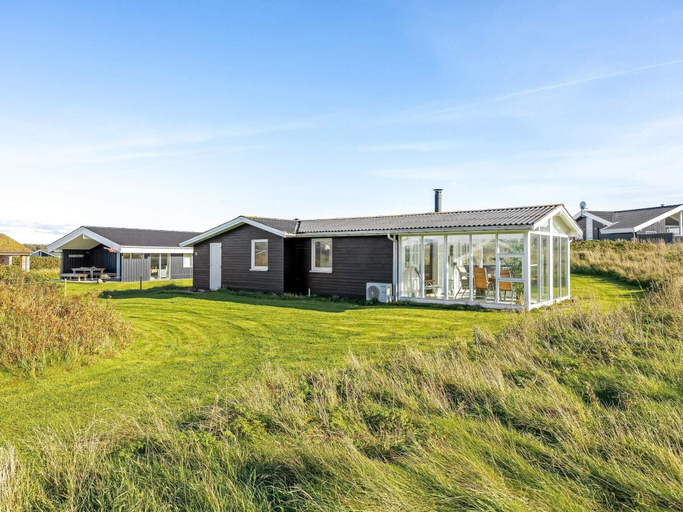 Others 2, 4 Star Holiday Home in Lokken, Hjørring
