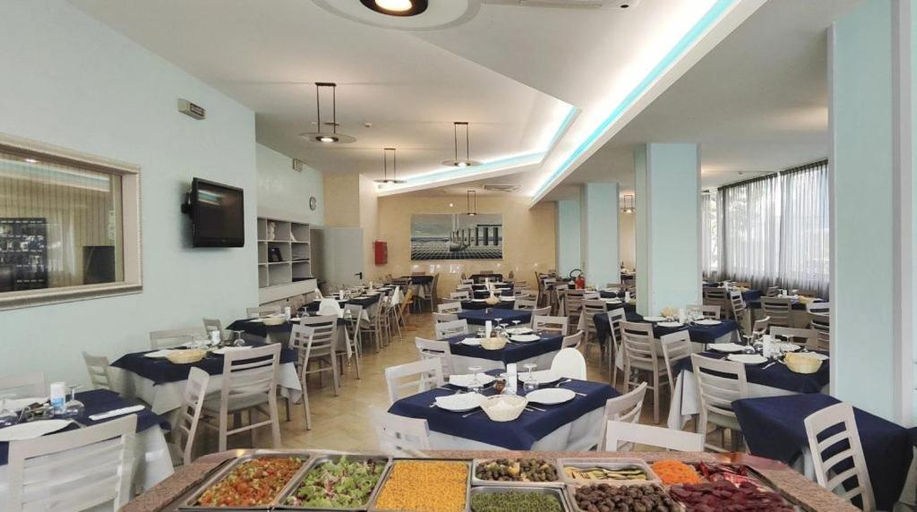 Food & Drinks 4, Hotel Cosmos, Rimini