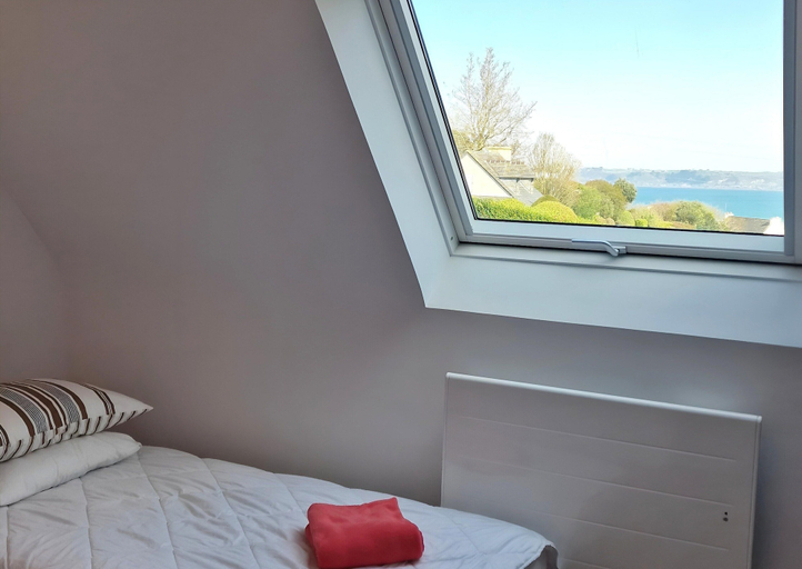 Room 4, Family Home in Locquirec Bay, Finistère