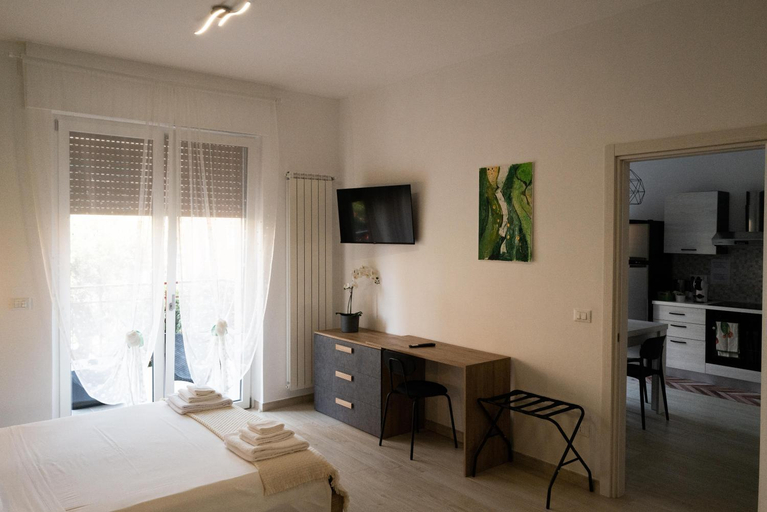 Bedroom 2, Casa Pemogi, Bari