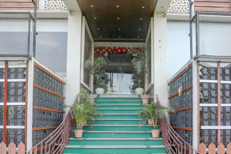 Reception 3, Deluxe the Golden Crown Hotel, Patna