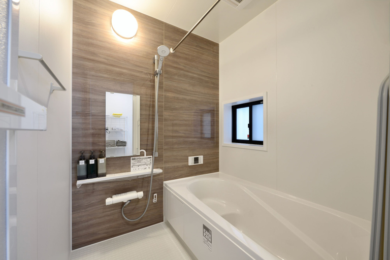 Bathroom 2, Aiki No Yado -Ginowan-, Ginowan