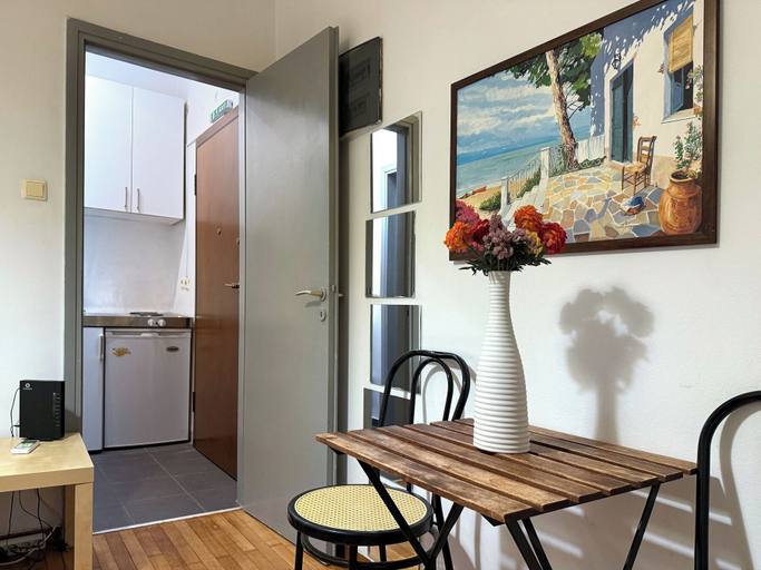 Dining, Charming and cozy studio apartment, Attica