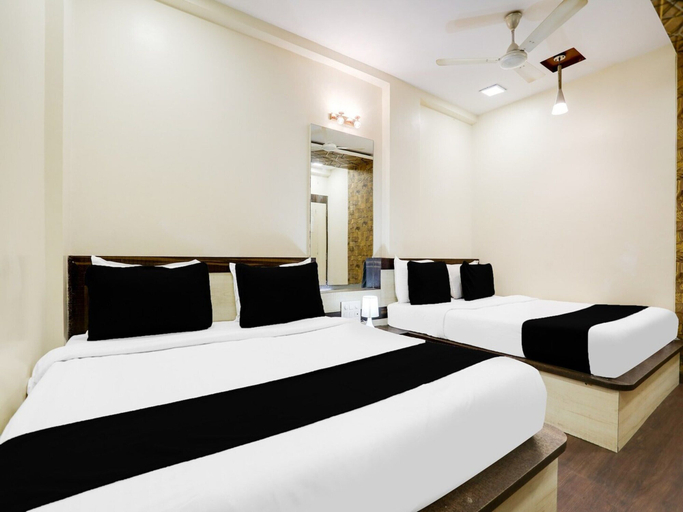 Room 3, Deluxe Sai Baba Temple Netra Sai, Ahmadnagar