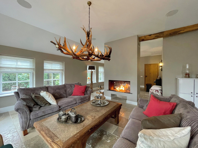 Living room 2, Farmhouse With Turkish Steam Bath, Twenterand