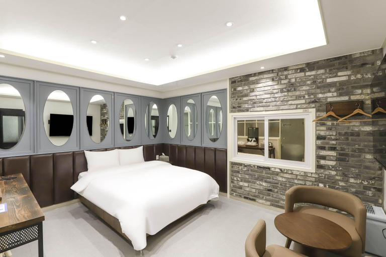 Bedroom 3, Daegu Dongdaegu Station Hotel Haru, Buk