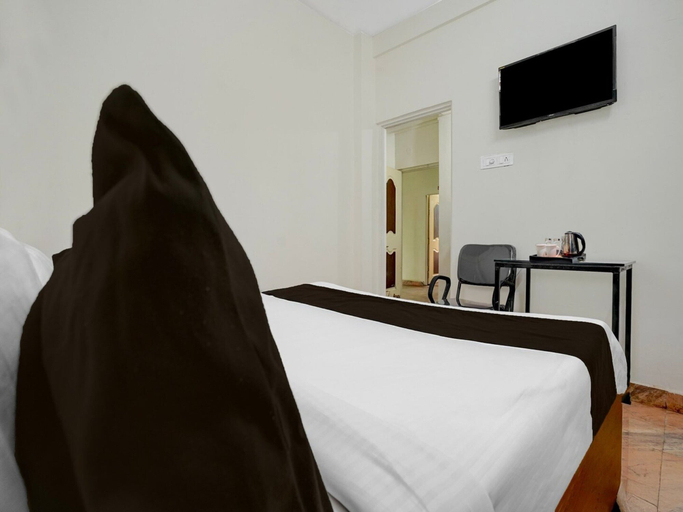 Room 3, Deluxe Nagpur Royal, Nagpur