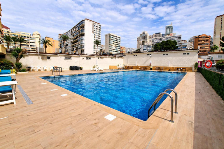 Sport & Beauty 2, Apartment Sea View in Rincon de Loix- free parking, pool, Wi-Fi, new air conditioning, Alicante