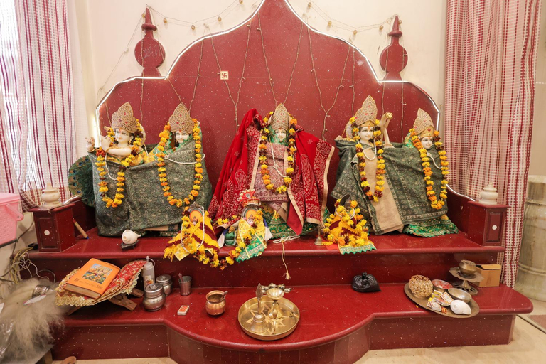 Food & Drinks 5, Hotel Krishnam Vrindavan – Near Banke Bihari Temple, Mathura