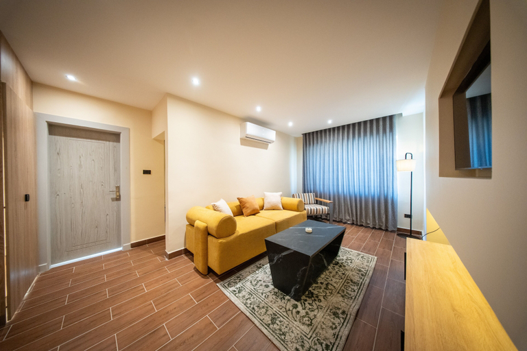 Living area, B Suites Boutique Hotel, Wadi Essier